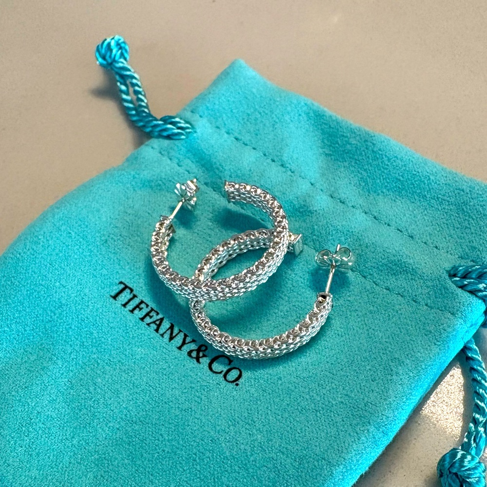 Tiffany Somerset mesh hoops